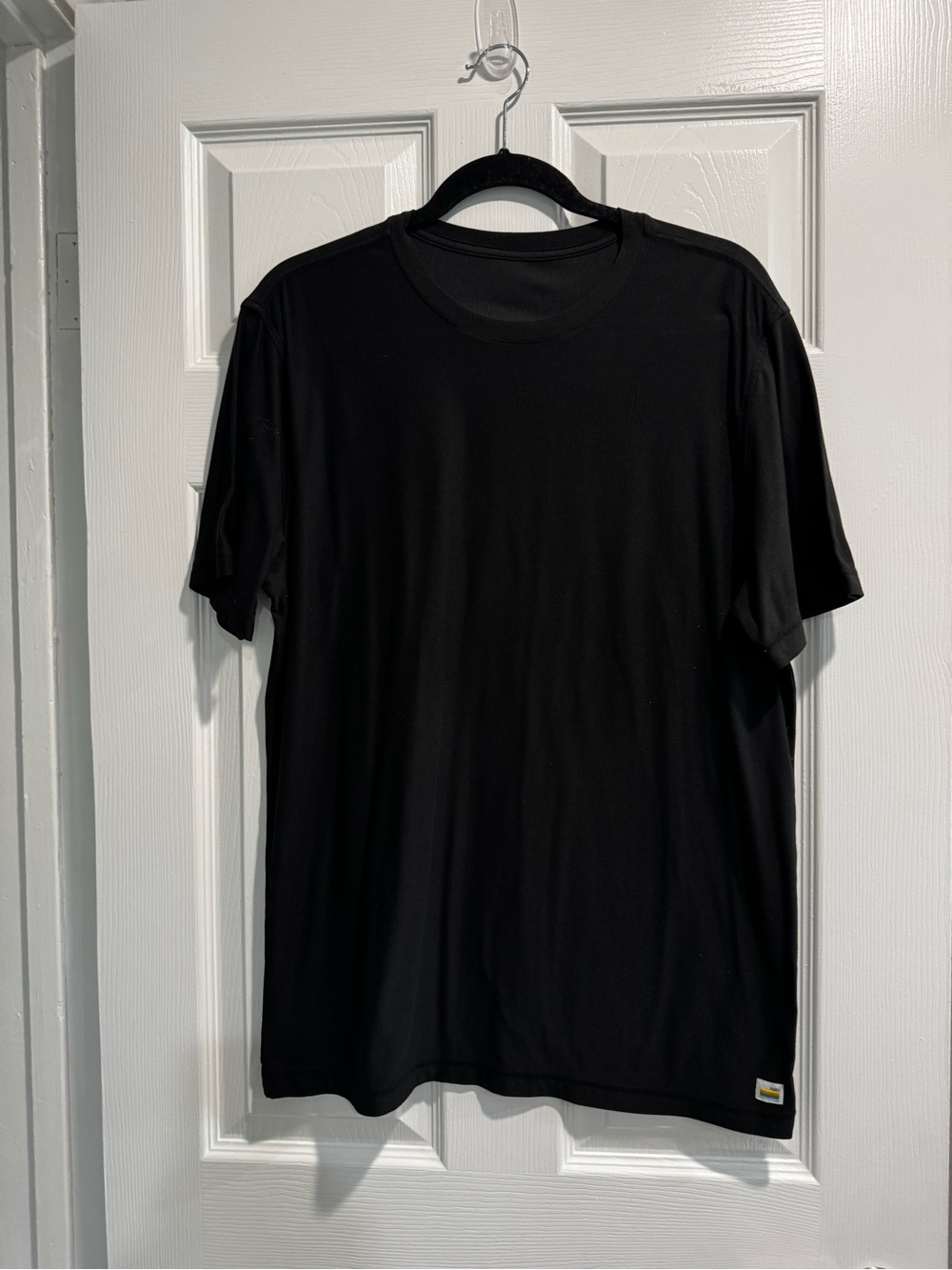 Vuori Black Crewneck Short-Sleeve Strato Tee